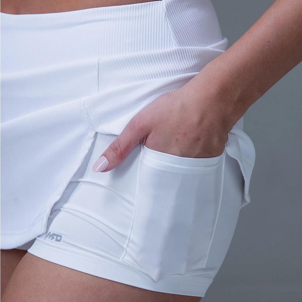 NWT-MFD MID RISE 2-IN-1 SIDE POCKET MINI TENNIS SKIRT